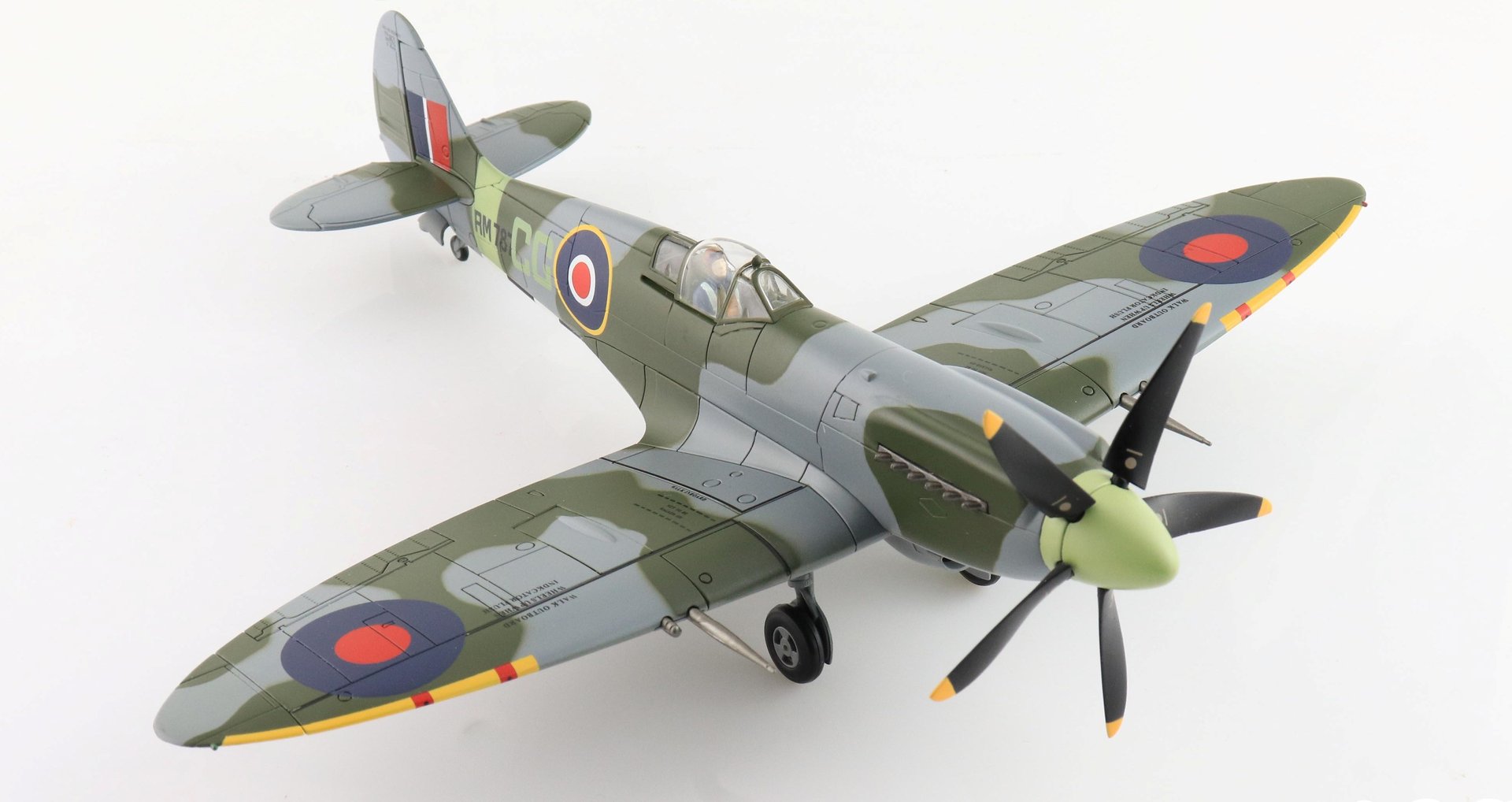 HA 7115 - Spitfire XIV